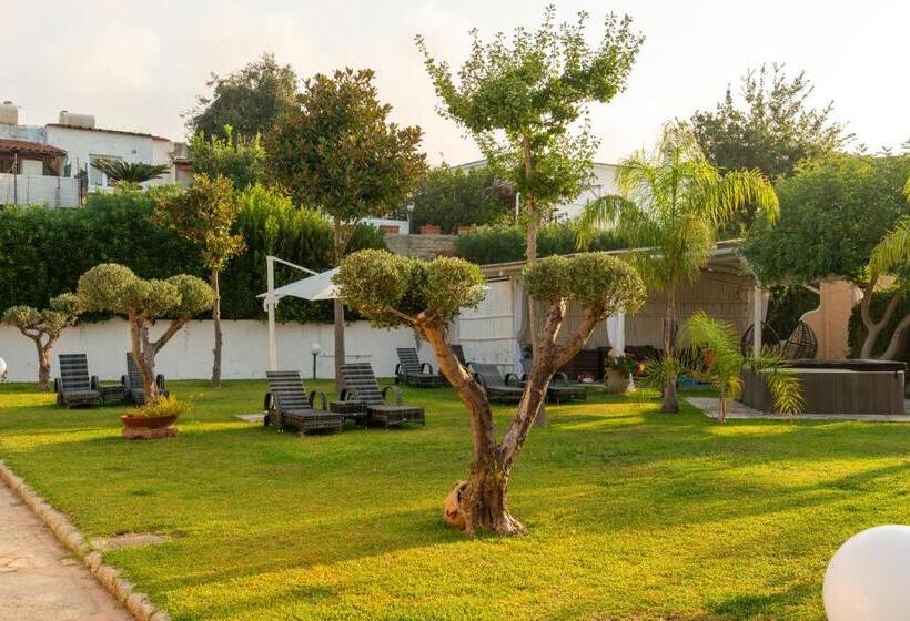 فندق Parco Delle Agavi