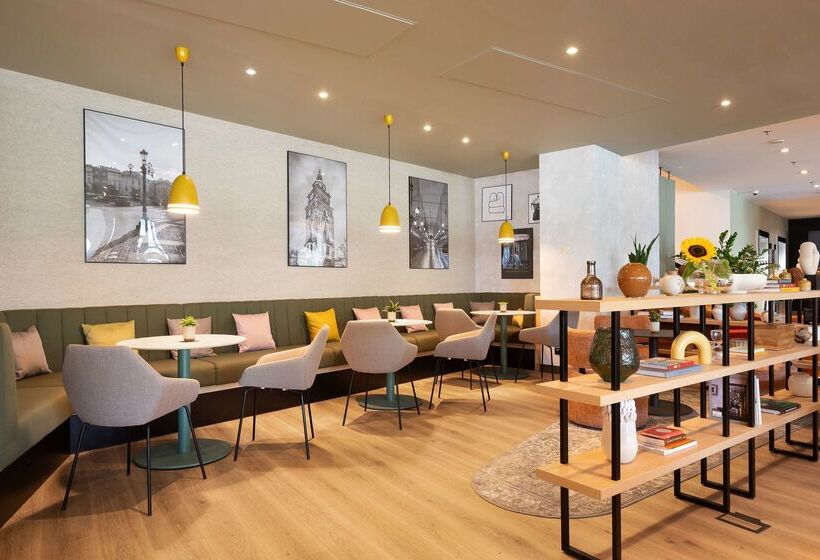 ホテル Park Inn By Radisson Krakow