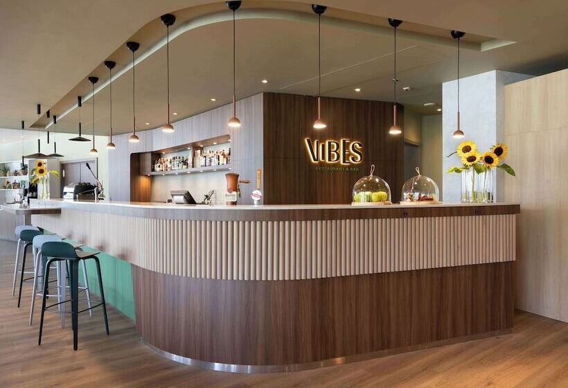 ホテル Park Inn By Radisson Krakow