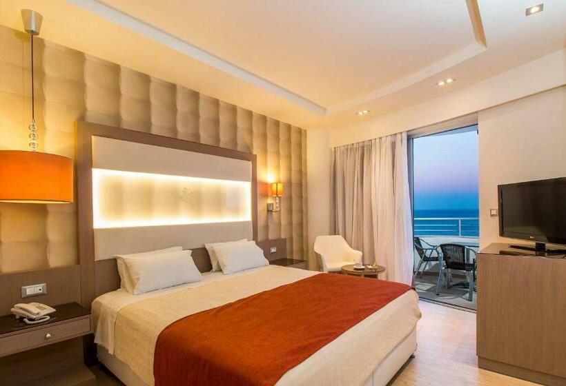 هتل Pegasos Deluxe Beach