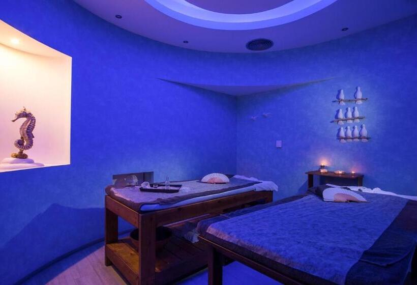 בית מלון כפרי Pegasos Deluxe Beach