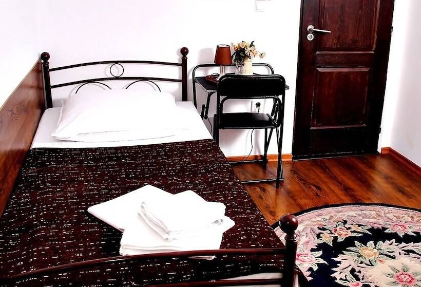 فندق Pensiunea Venus