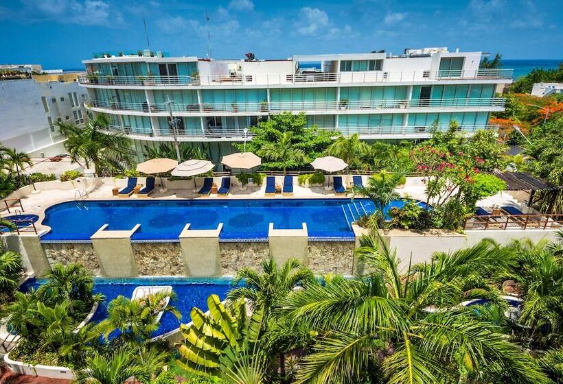 Porto Playa Condo Hotel And Beach Club