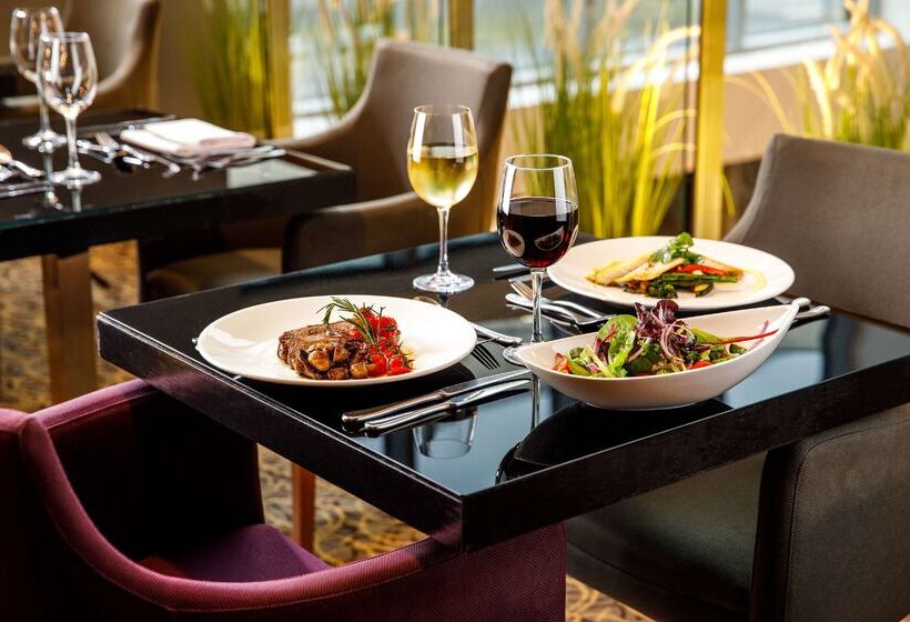 Radisson Blu Hotel, Cardiff