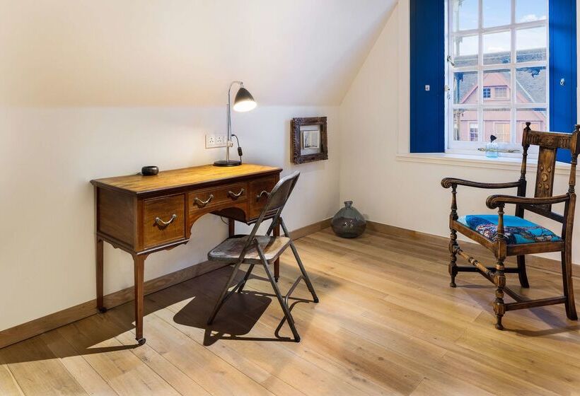 Radisson Collection Hotel, Royal Mile Edinburgh