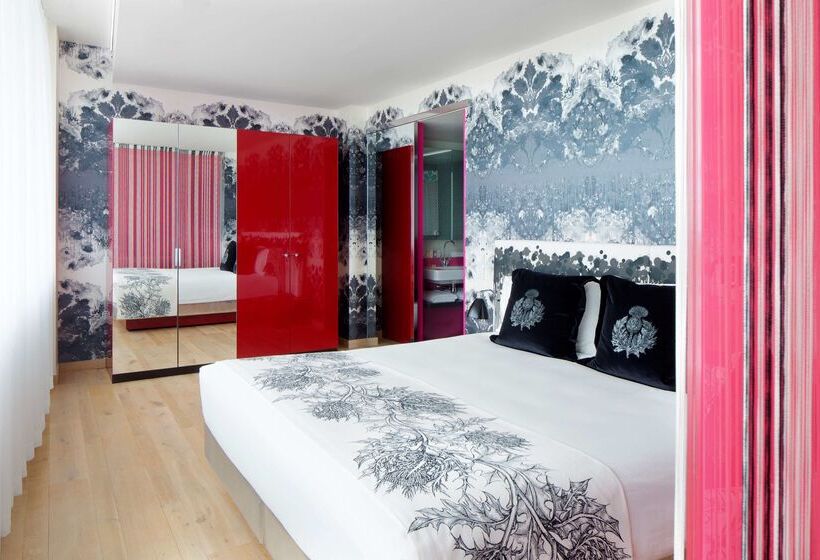 Radisson Collection Hotel, Royal Mile Edinburgh