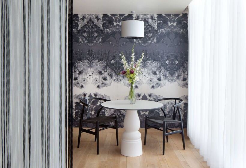 Radisson Collection Hotel, Royal Mile Edinburgh