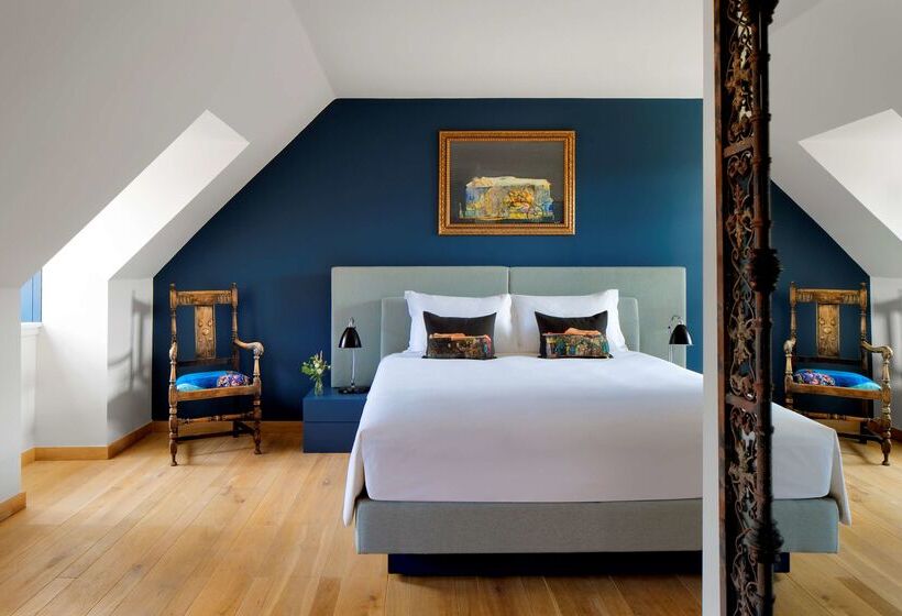 Radisson Collection Hotel, Royal Mile Edinburgh