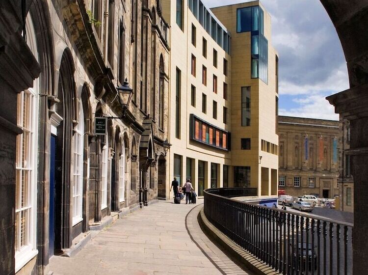 Radisson Collection Hotel, Royal Mile Edinburgh