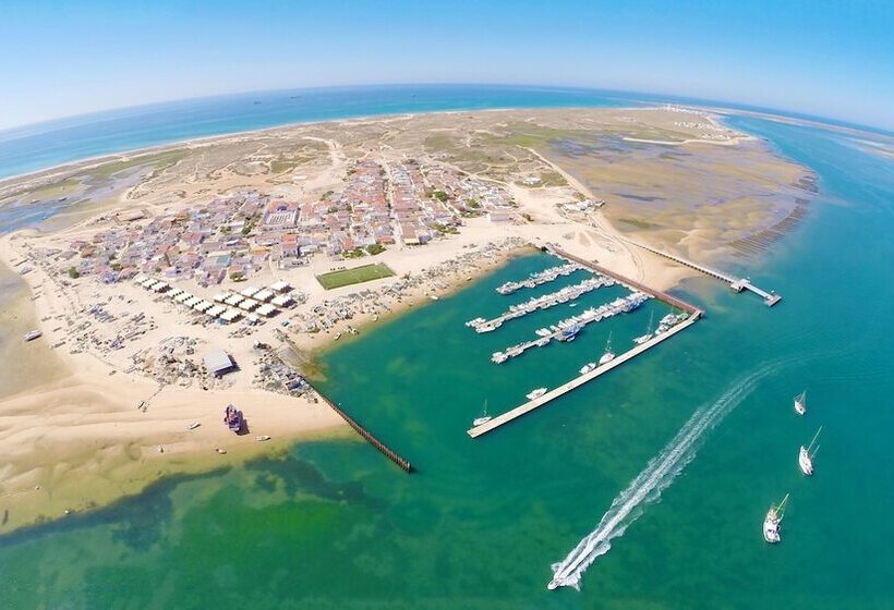 Real Marina Hotel & Spa