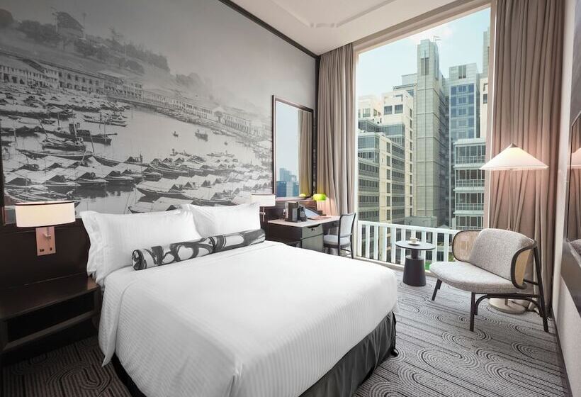 هتل The Robertson House by The Crest Collection