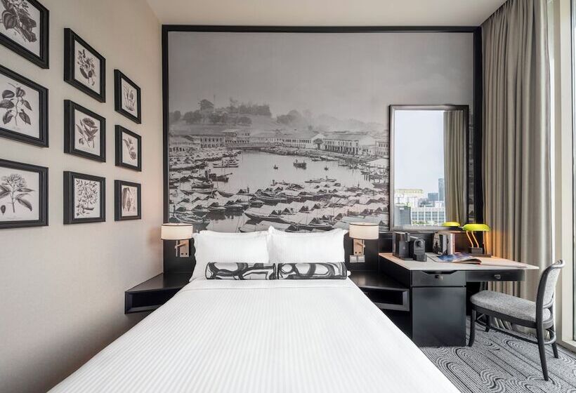 هتل The Robertson House by The Crest Collection