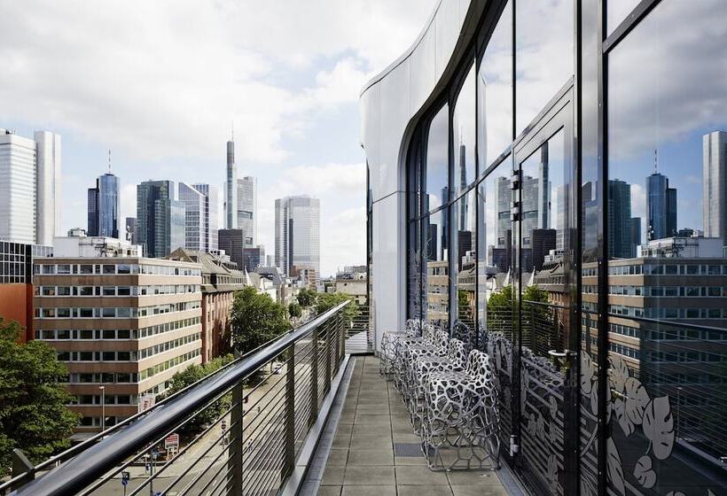 Roomers, Frankfurt, A Member Of Design Hotels