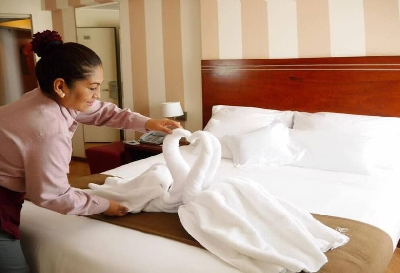 호텔 Runcu Miraflores