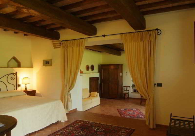 בית מלון כפרי Agriturismo Il Casale della Staffa