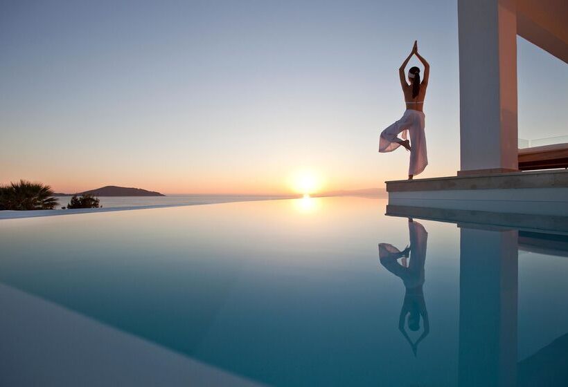 هتل Aquila Elounda Village Resort, Suites & Spa