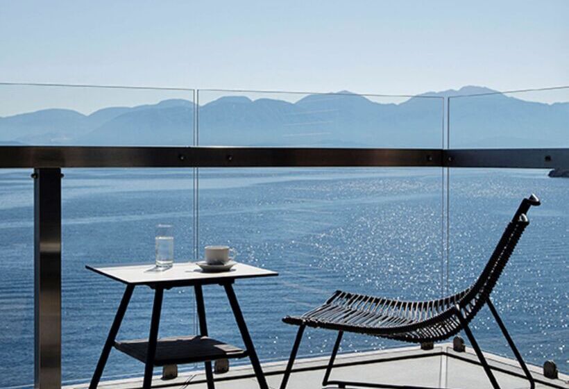 هتل Aquila Elounda Village Resort, Suites & Spa
