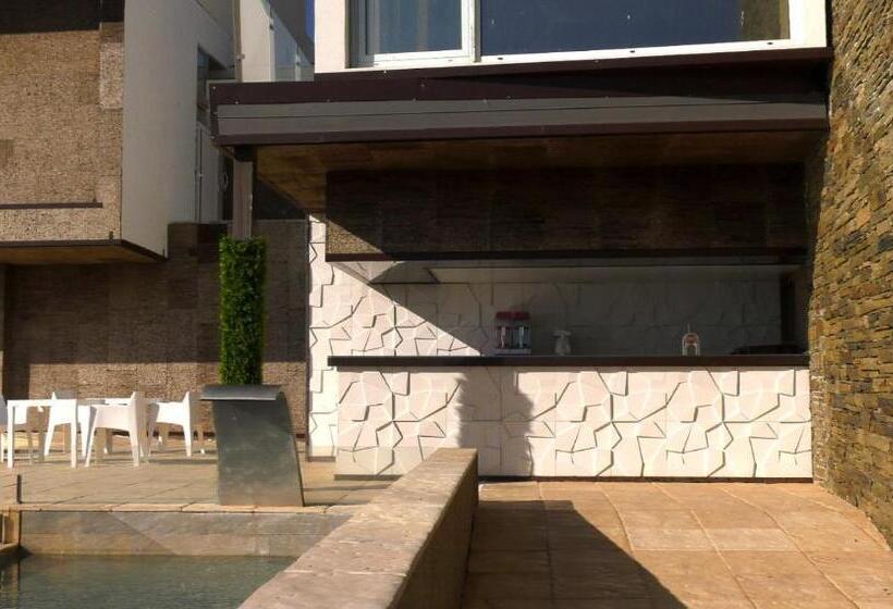 فندق & Spa Alfandega Da Fe