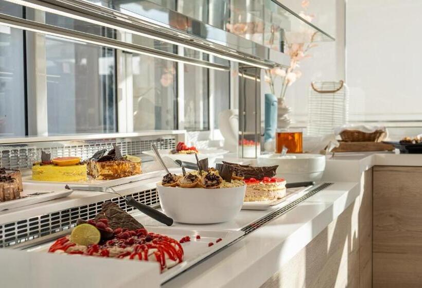 St Constantin Sea Hotel & Spa Resort