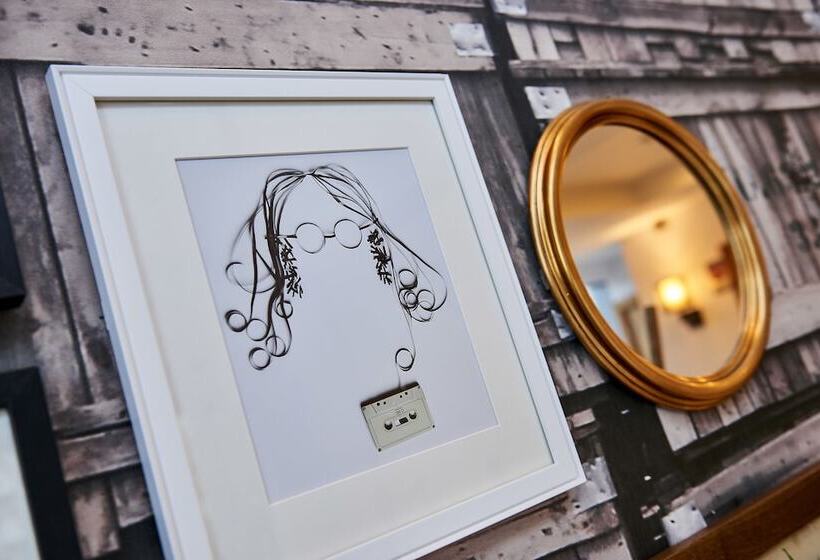 בית מלון כפרי Staybridge Suites Liverpool, An Ihg