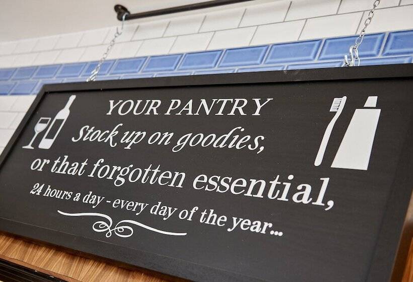 בית מלון כפרי Staybridge Suites Liverpool, An Ihg