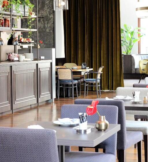 Steigenberger Hotel Herrenhof