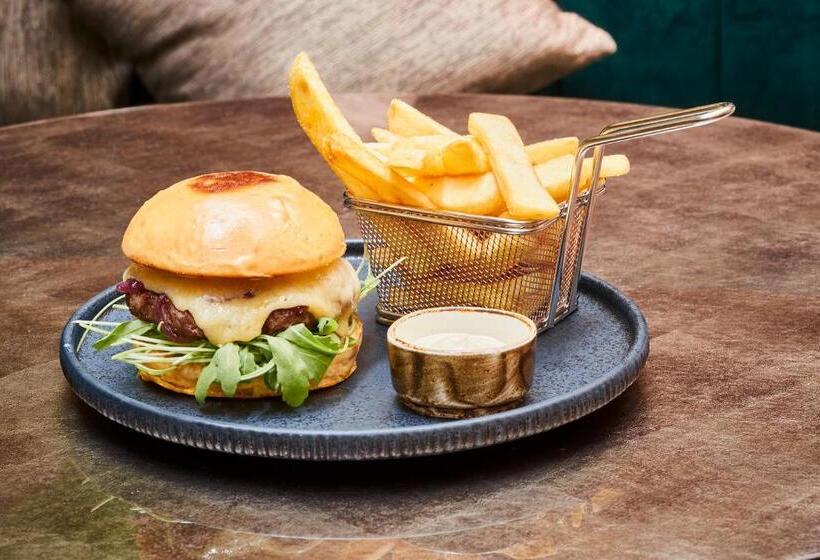 Steigenberger Hotel Herrenhof