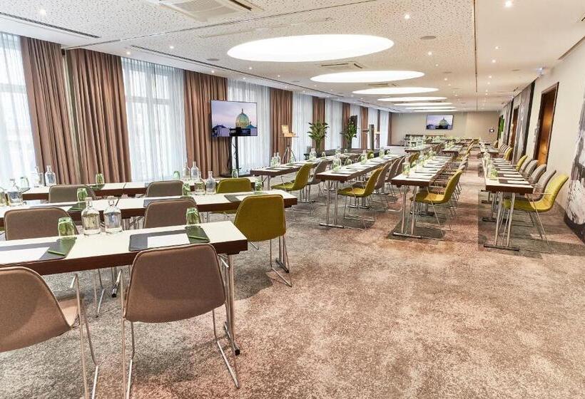 Steigenberger Hotel Herrenhof