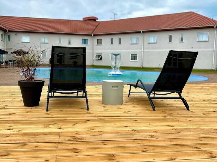 בית מלון כפרי Sturup Airport