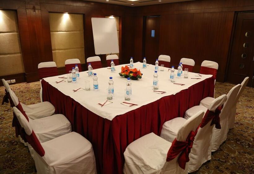 فندق The Acura Bmk