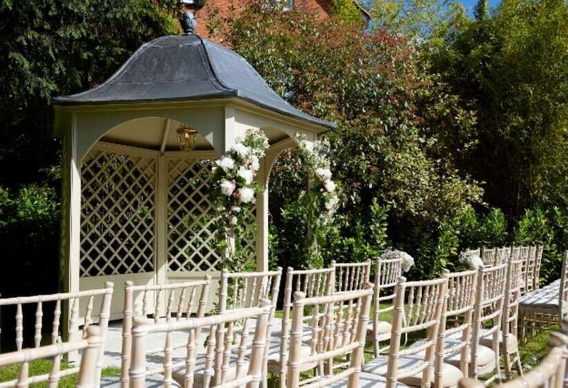 Mandolay Hotel Guildford