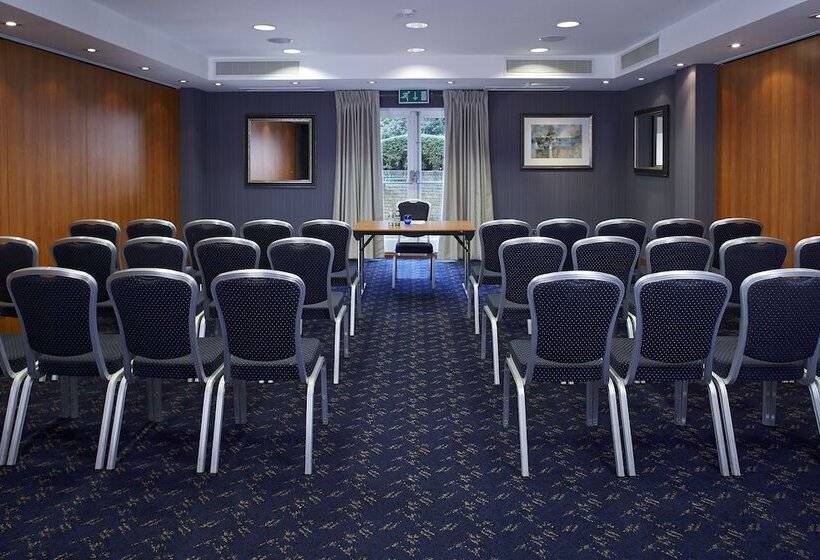 Mandolay Hotel Guildford