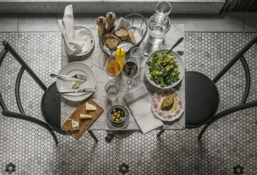 ホテル The Sparrow