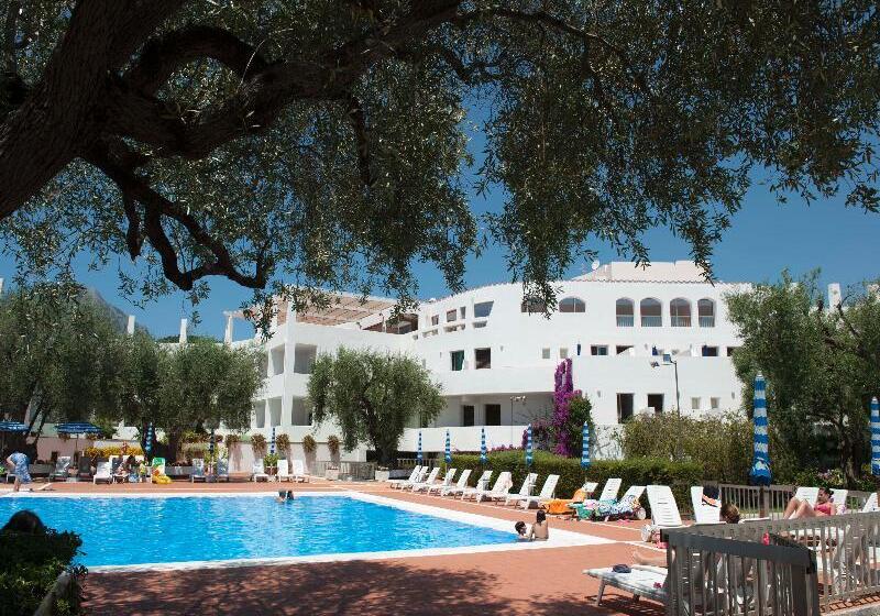 ホテル Torre Oliva