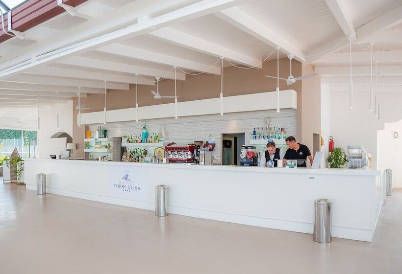 酒店 Torre Oliva