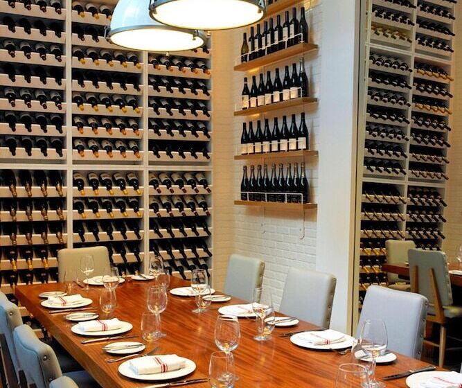 בית מלון כפרי W South Beach