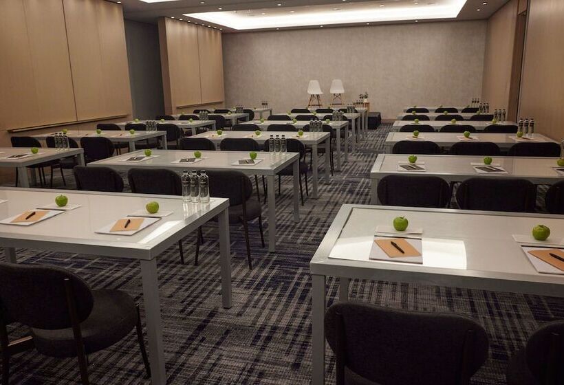 בית מלון כפרי W South Beach