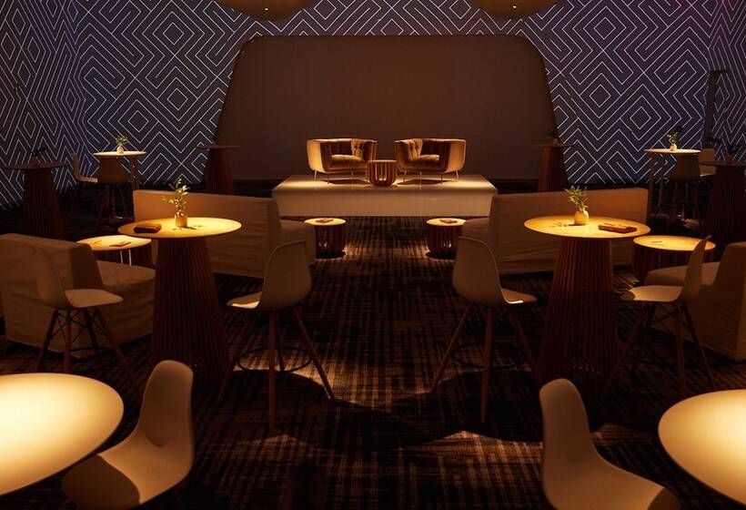 בית מלון כפרי W South Beach