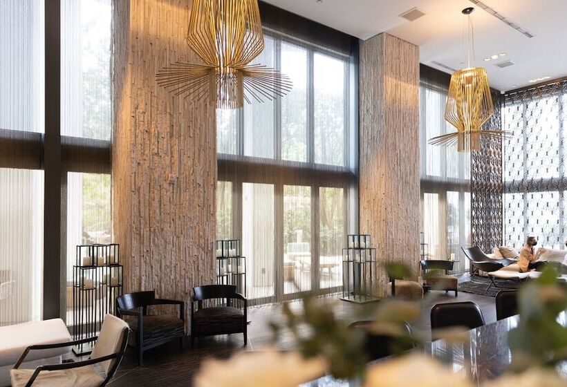 בית מלון כפרי W South Beach