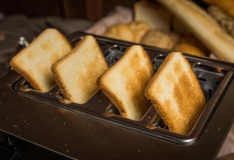 בית מלון כפרי Diplomat