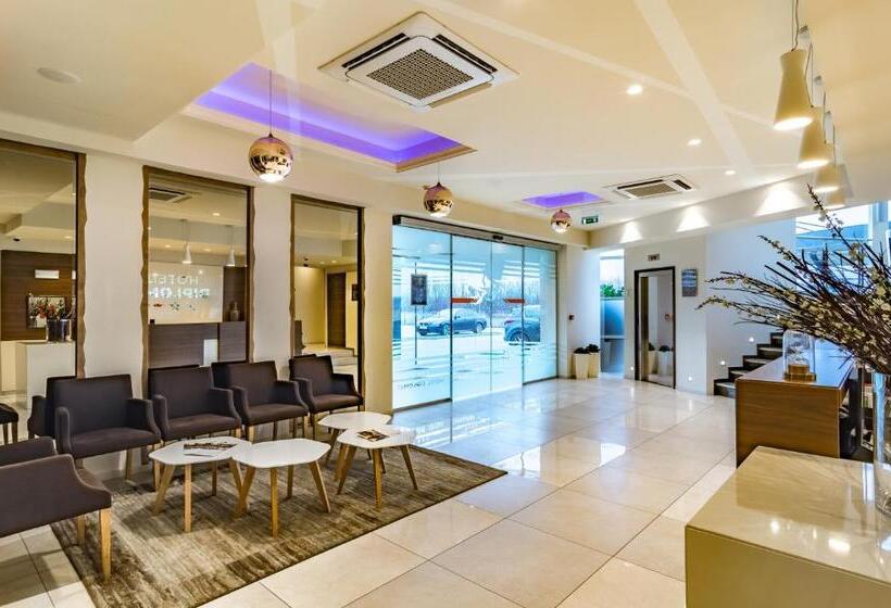 בית מלון כפרי Diplomat