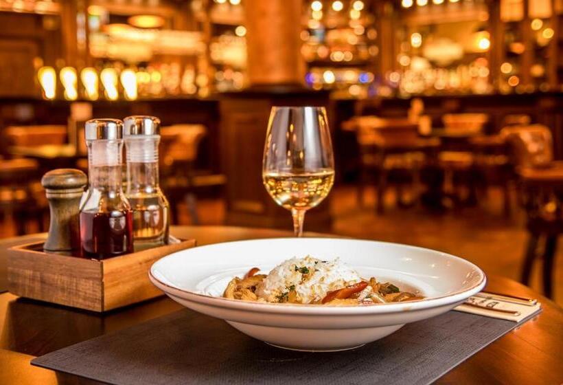 בית מלון כפרי Diplomat