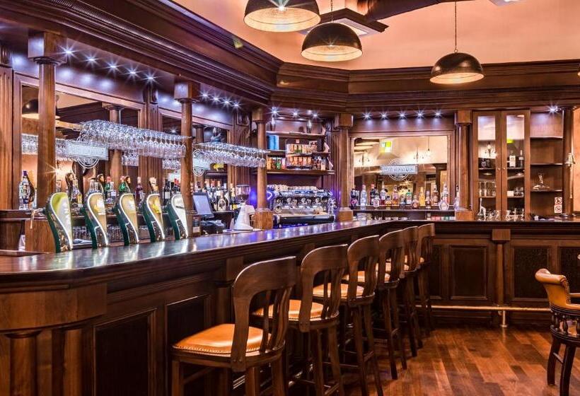 בית מלון כפרי Diplomat