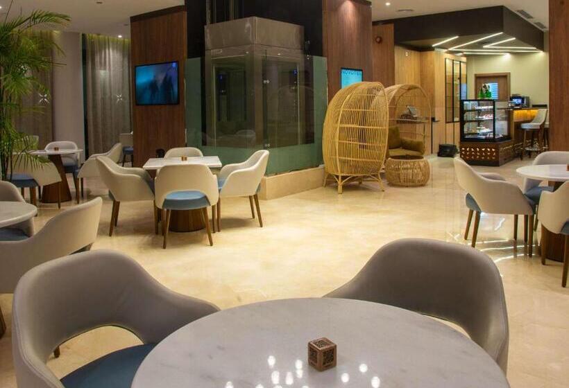 Novotel Cairo El Borg