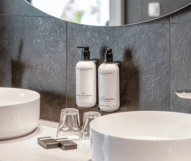 Post Plaza Hotel & Grand Café