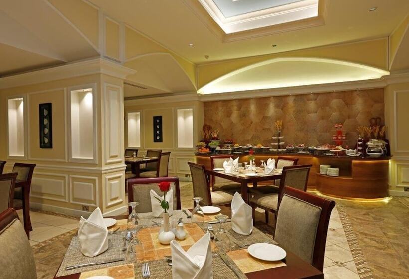 Ramada By Wyndham Hotel Riyadh