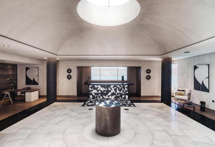 منتجع Domes Of Elounda, Autograph Collection