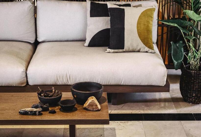 منتجع Domes Of Elounda, Autograph Collection