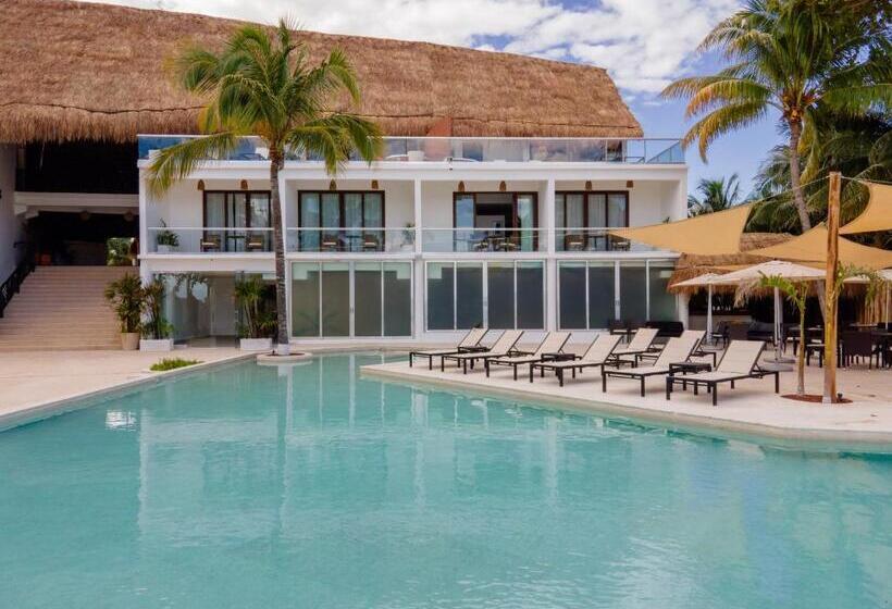 The Beachfront by The Fives Hotels - All Inclusive - Adults Only