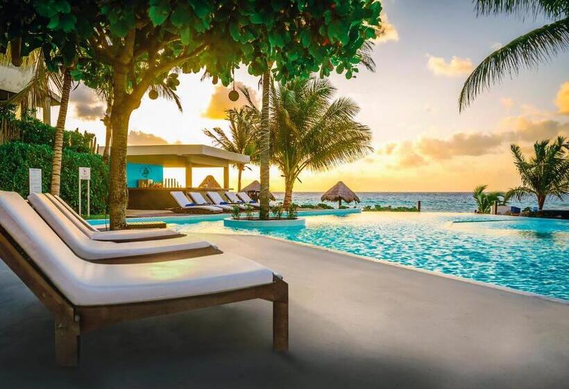 The Beachfront by The Fives Hotels - All Inclusive - Adults Only